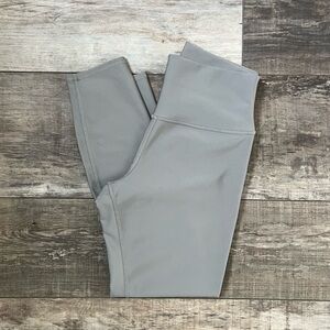 ALO Yoga Light Gray High-Rise Leggings